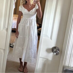 WEWOREWHAT Puff Sleeve Smocked Midi Dress